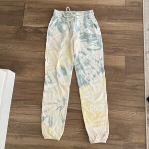 Beyond Yoga tie dye sweatpants